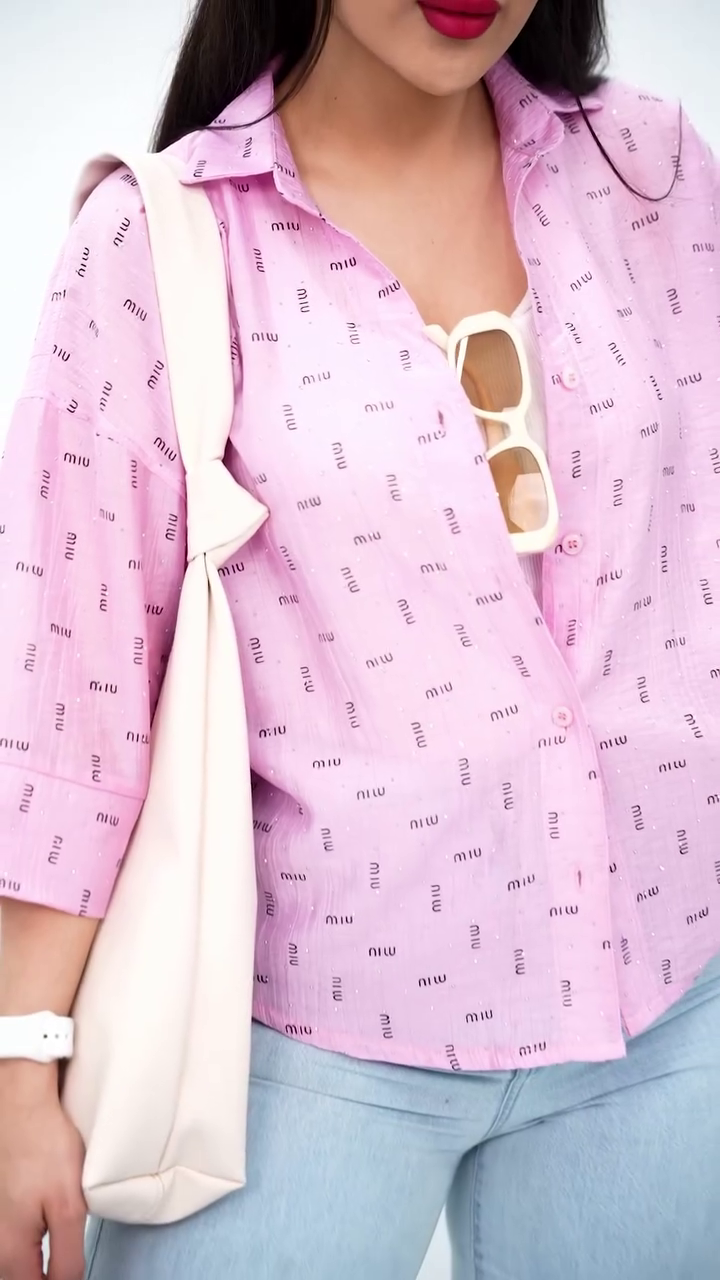 Trendy Pink Printed Button-Down Shirt with Casual Flair
